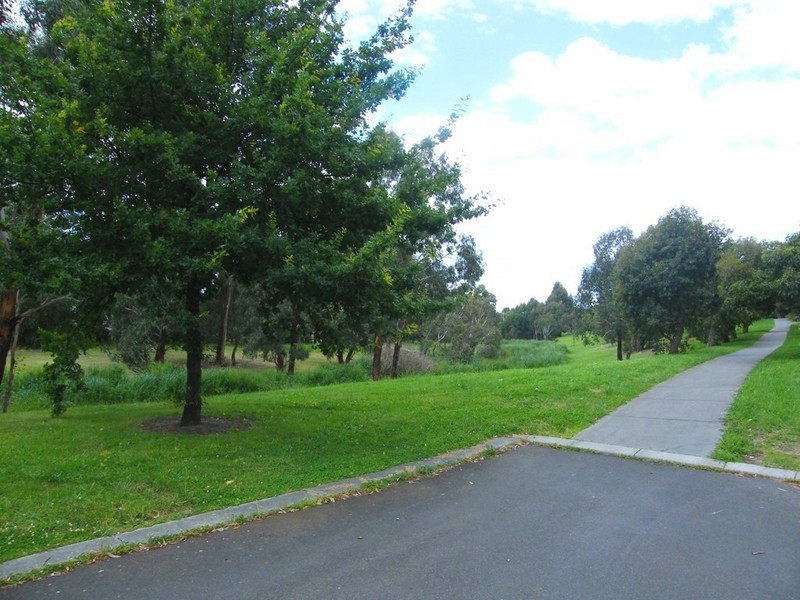 11 Culmara Court, Berwick VIC 3806