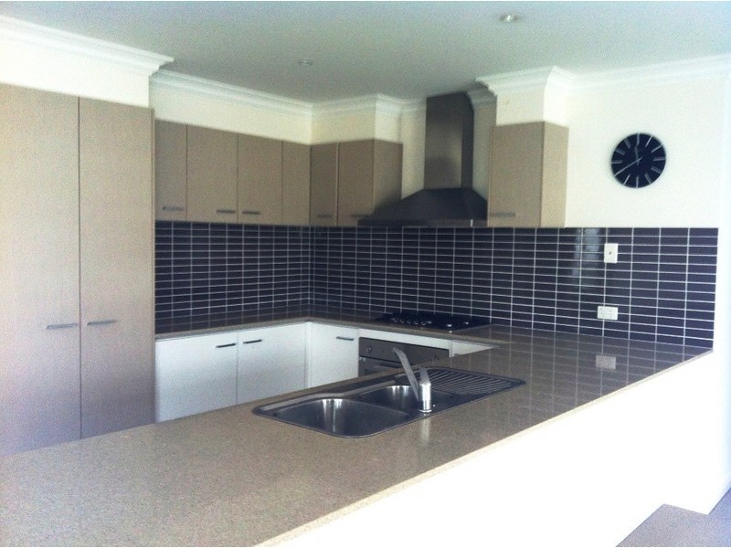 63 Meridian Circuit, Berwick VIC 3806