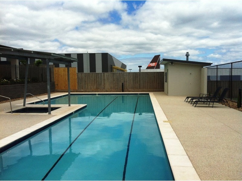 63 Meridian Circuit, Berwick VIC 3806