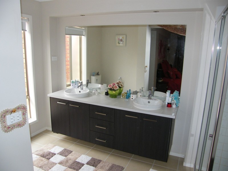 3 Longfield Way, Narre Warren South VIC 3805