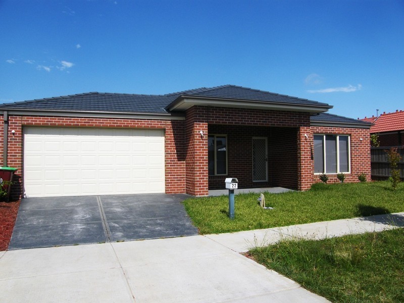 22 Dan Morgan Drive, Cranbourne East VIC 3977