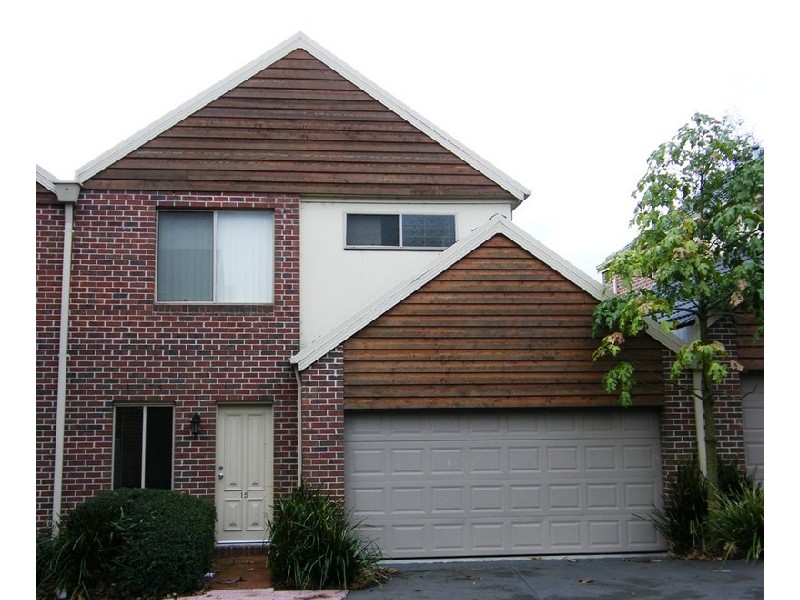 15/2-6 Jerilderie Drive, Berwick VIC 3806