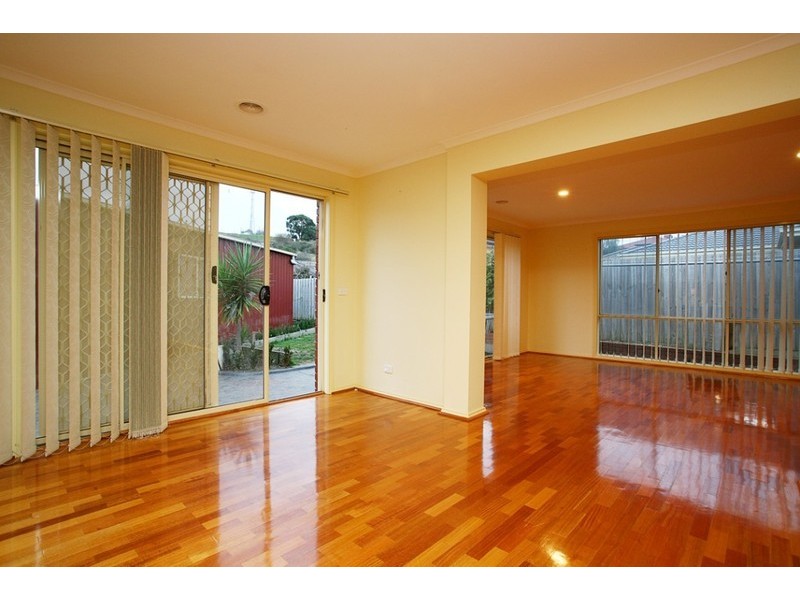 12 Chelsea Crescent, Berwick VIC 3806