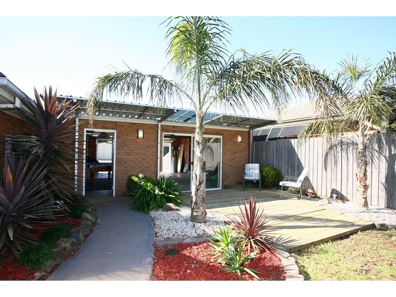 8 Stallion Court, Narre Warren South VIC 3805