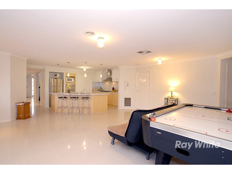 111 Moondara Drive, Berwick VIC 3806