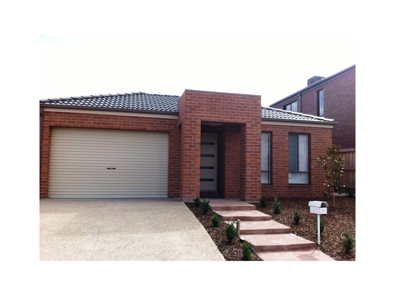 37 Tyrell Place, Berwick VIC 3806