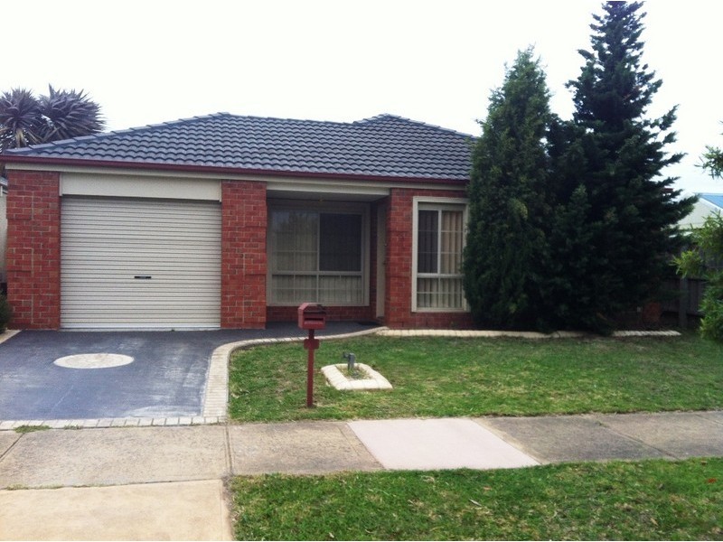 25 Catherine Place, Pakenham VIC 3810