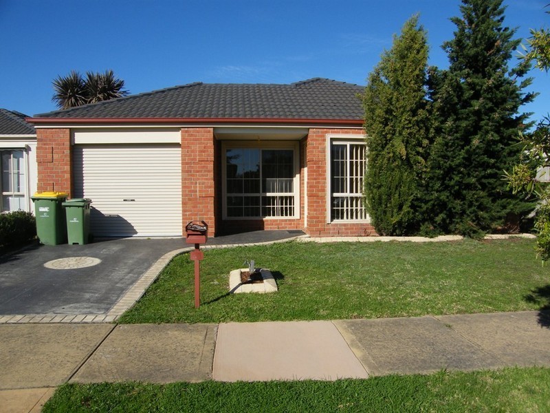 25 Catherine Place, Pakenham VIC 3810