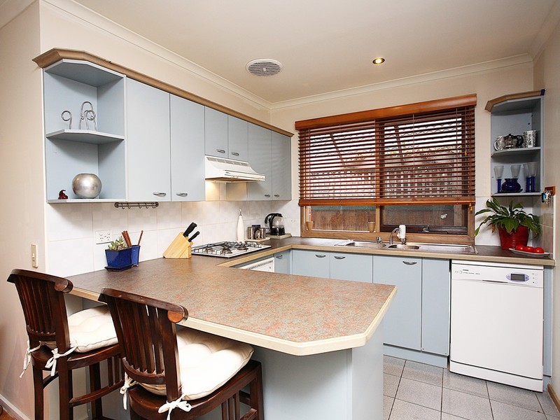 6 Tilba Court, Berwick VIC 3806