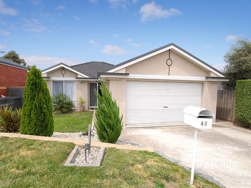 45 Hancock Drive, Berwick VIC 3806