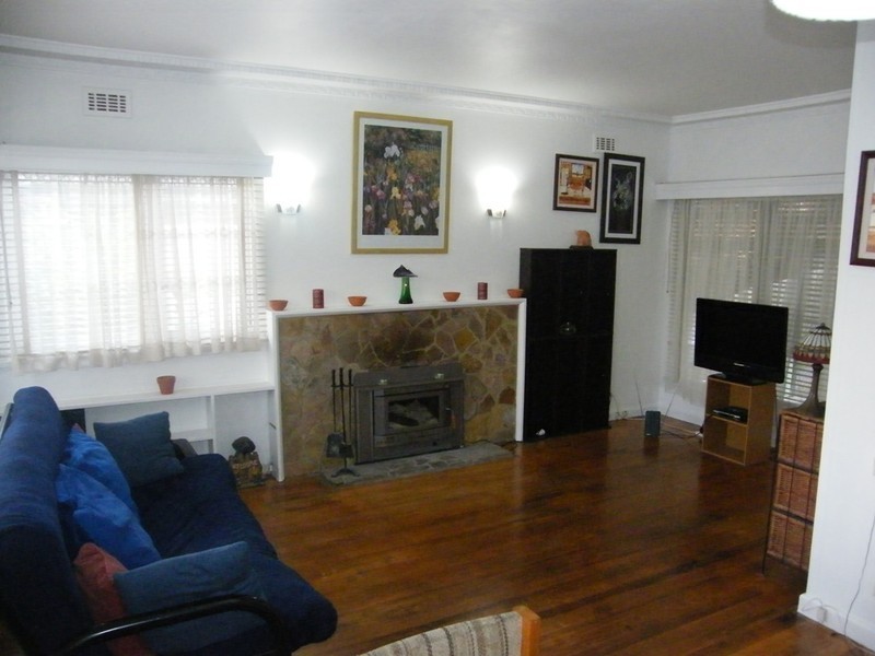 19 Hillside Avenue, Dandenong North VIC 3175