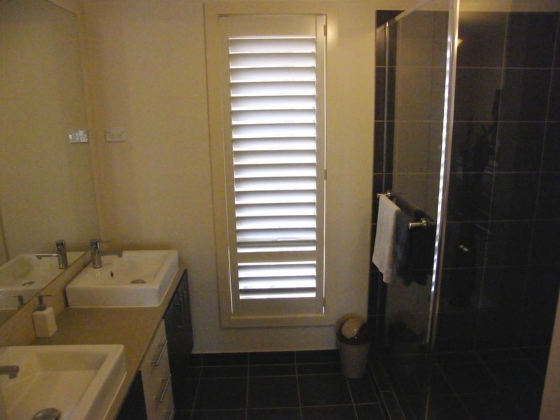 63 Charlbury Crescent, Cranbourne North VIC 3977