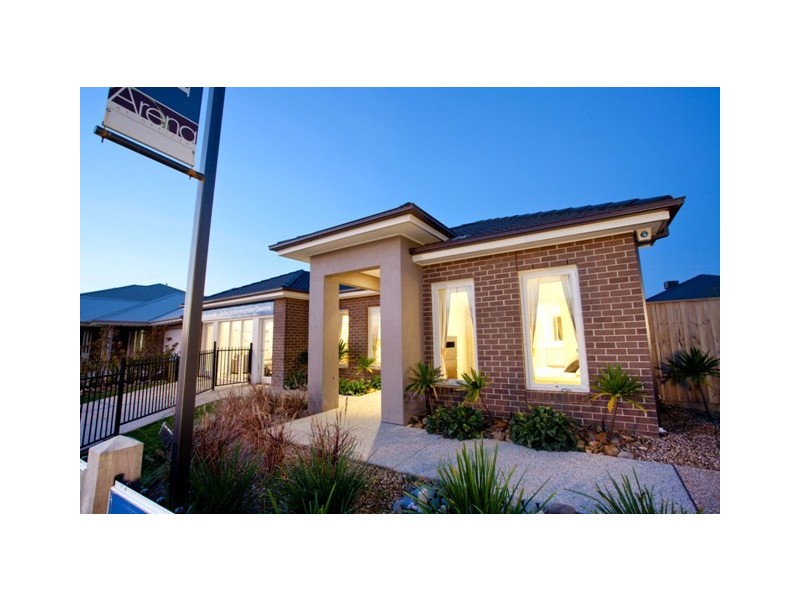 13 Arena Parade, Officer VIC 3809