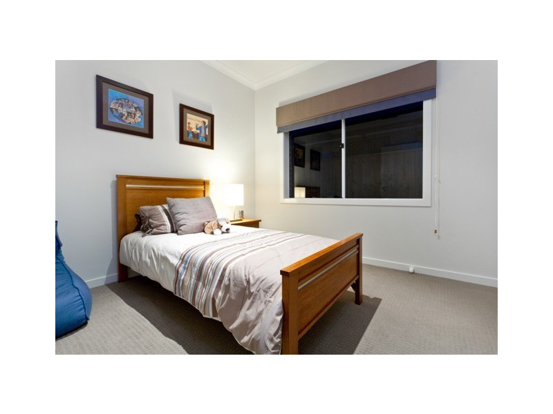 13 Arena Parade, Officer VIC 3809