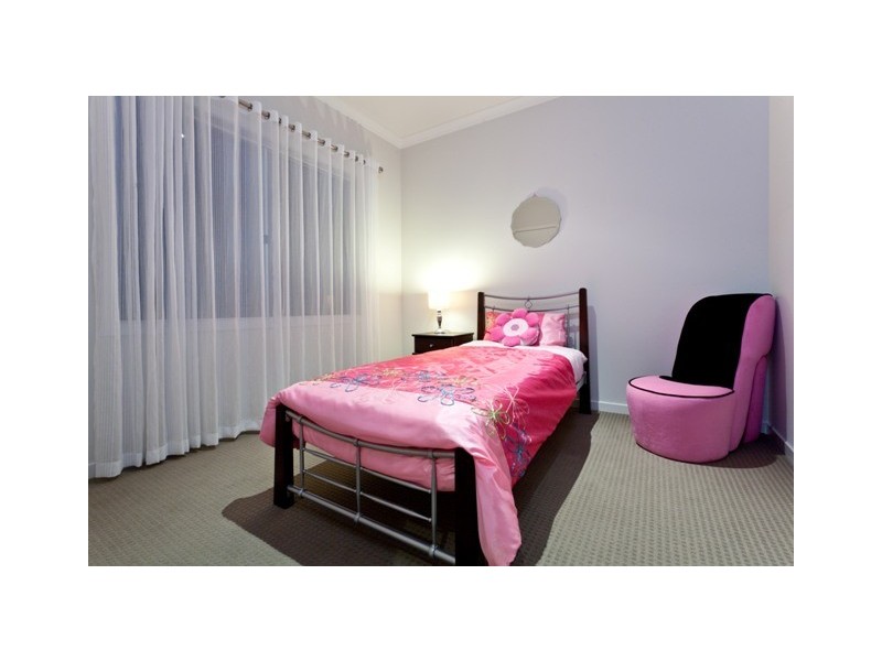 13 Arena Parade, Officer VIC 3809