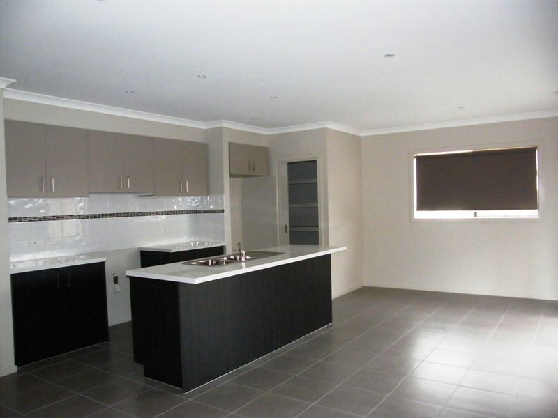 19/lot937 Ventasso Street, Clyde North VIC 3978