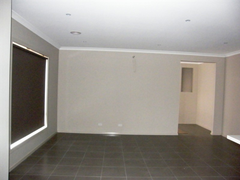 19/lot937 Ventasso Street, Clyde North VIC 3978