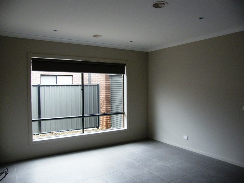 19/lot937 Ventasso Street, Clyde North VIC 3978