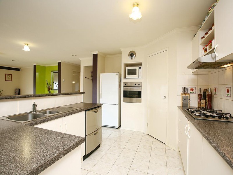 195 Maramba Drive, Narre Warren VIC 3805