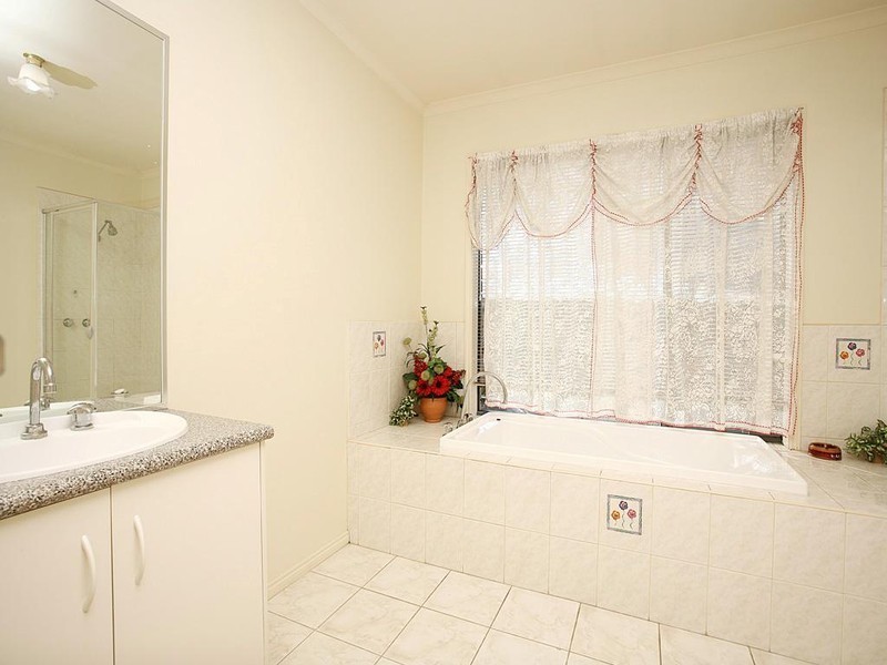 195 Maramba Drive, Narre Warren VIC 3805