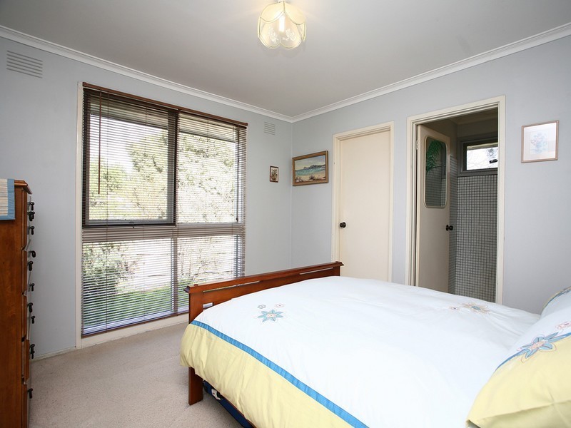9 Young Street, Beaconsfield Upper VIC 3808