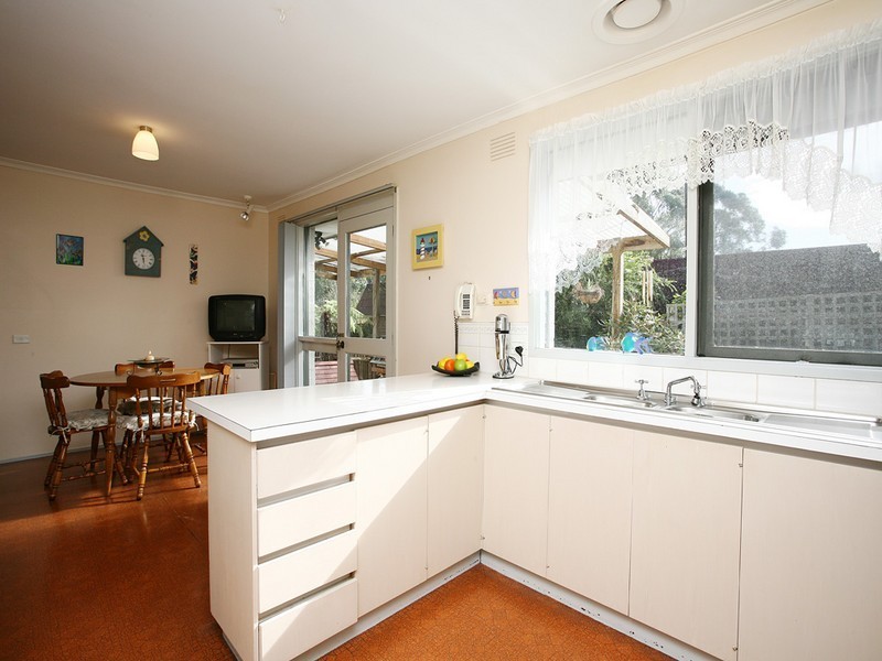 9 Young Street, Beaconsfield Upper VIC 3808