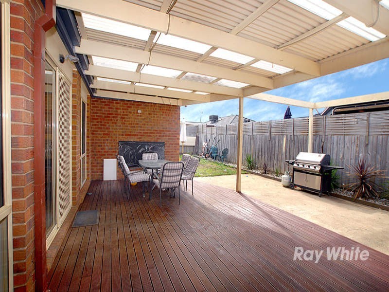 4 Dahlen Place, Berwick VIC 3806
