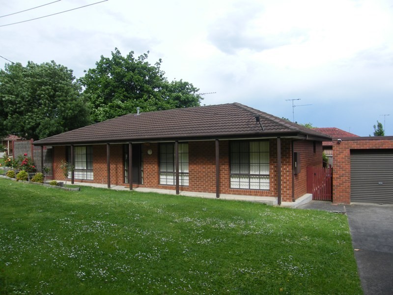 2-29 Peel Street, Berwick VIC 3806