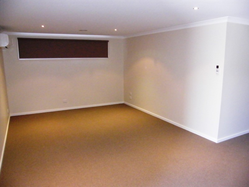 1  Gilbert Place, Berwick VIC 3806