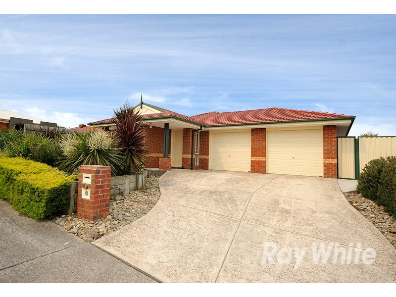 8  Gilbert Place, Berwick VIC 3806