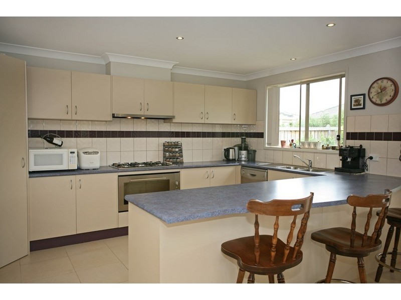 10 Sunflower Place, Berwick VIC 3806