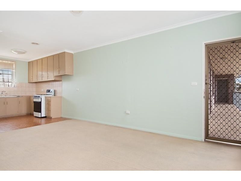 4/7 Petrie Street, Frankston VIC 3199