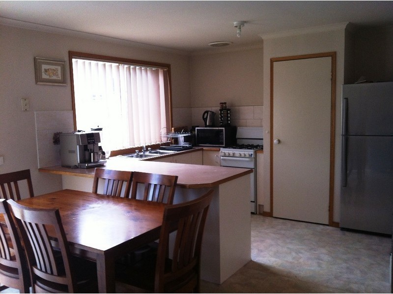 5A Barilla Court, Cranbourne VIC 3977