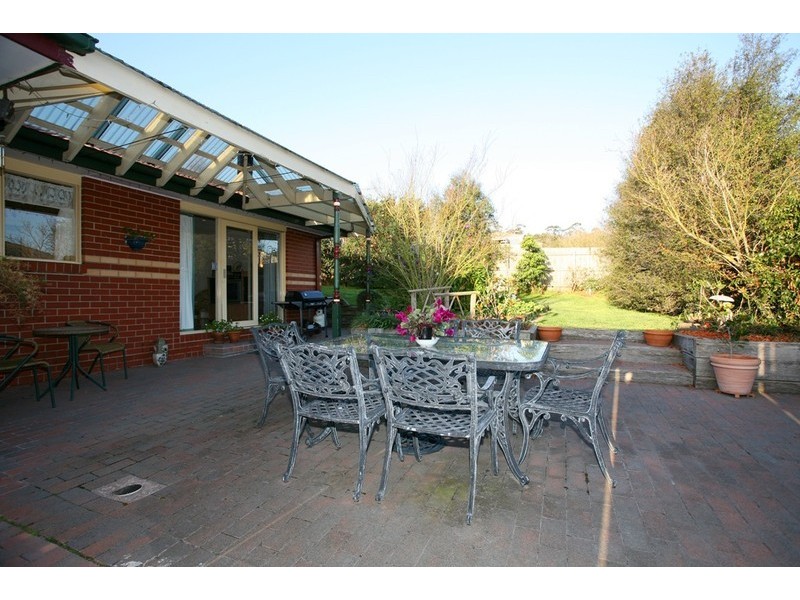 4 Quartz Place, Narre Warren VIC 3805