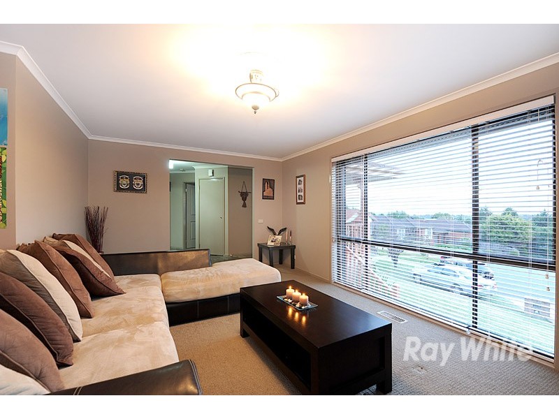 4 Laurus Court, Narre Warren VIC 3805