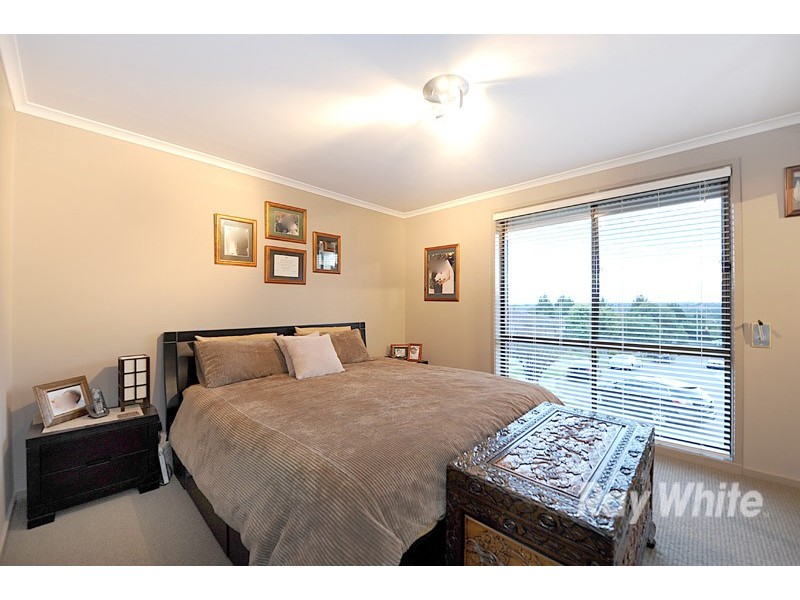 4 Laurus Court, Narre Warren VIC 3805