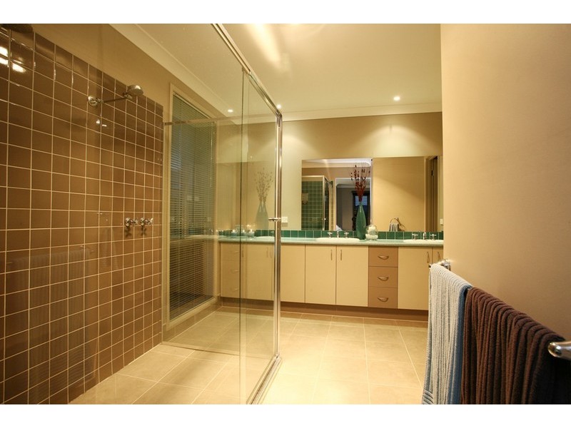 14 Sunflower Place, Berwick VIC 3806