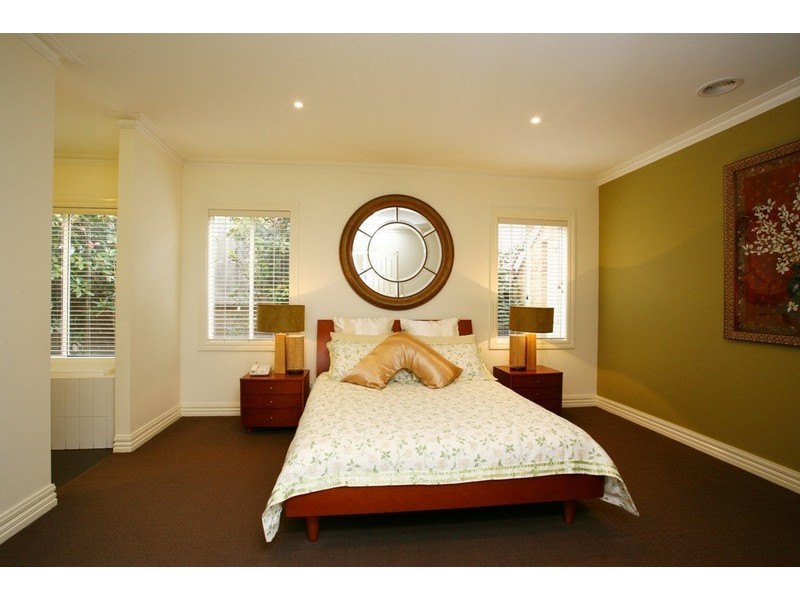 5 Rosemary Court, Berwick VIC 3806