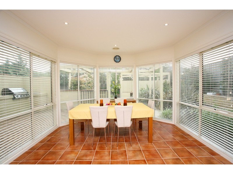 5 Rosemary Court, Berwick VIC 3806