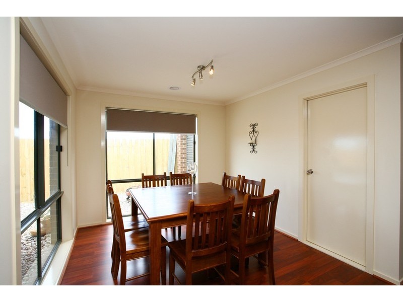 13 Azalea Avenue, Pakenham VIC 3810