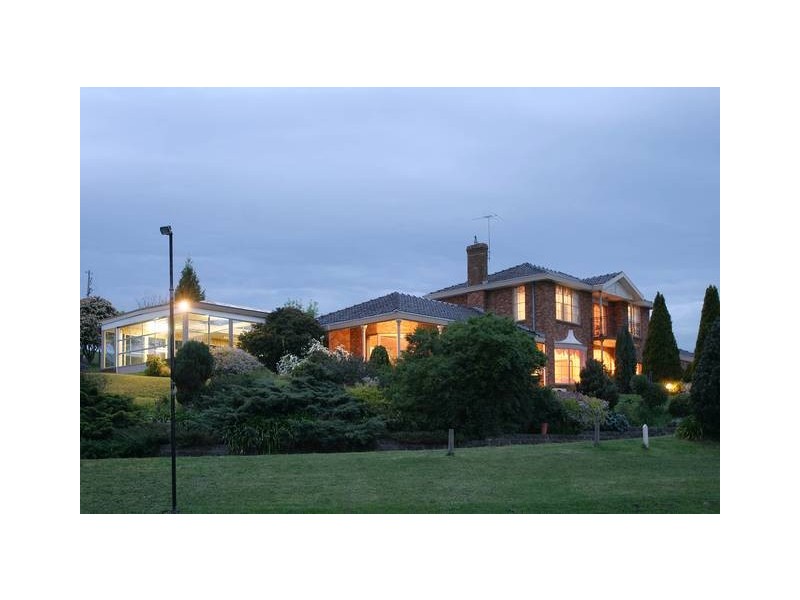 587 Belgrave-Hallam Road, Narre Warren East VIC 3804