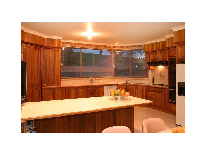 587 Belgrave-Hallam Road, Narre Warren East VIC 3804