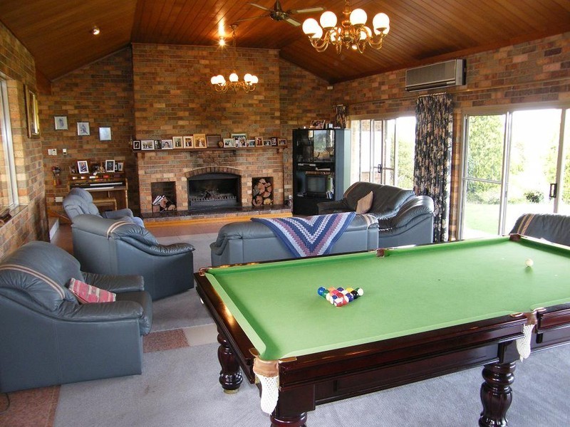 587 Belgrave-Hallam Road, Narre Warren East VIC 3804