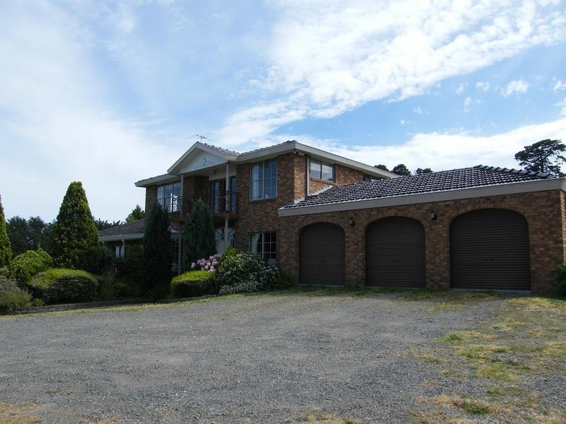 587 Belgrave-Hallam Road, Narre Warren East VIC 3804