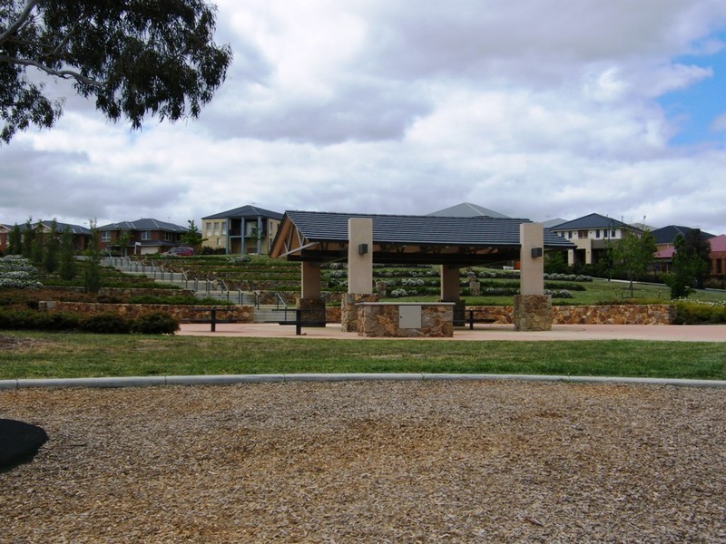15 Belle Circuit, Berwick VIC 3806