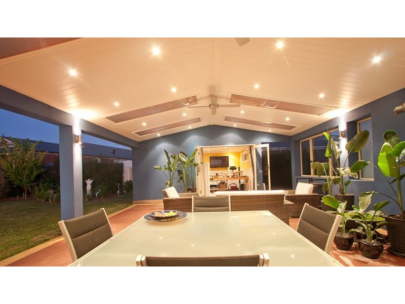 44 Moondarra Drive, Berwick VIC 3806