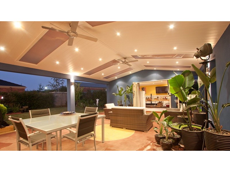 44 Moondarra Drive, Berwick VIC 3806