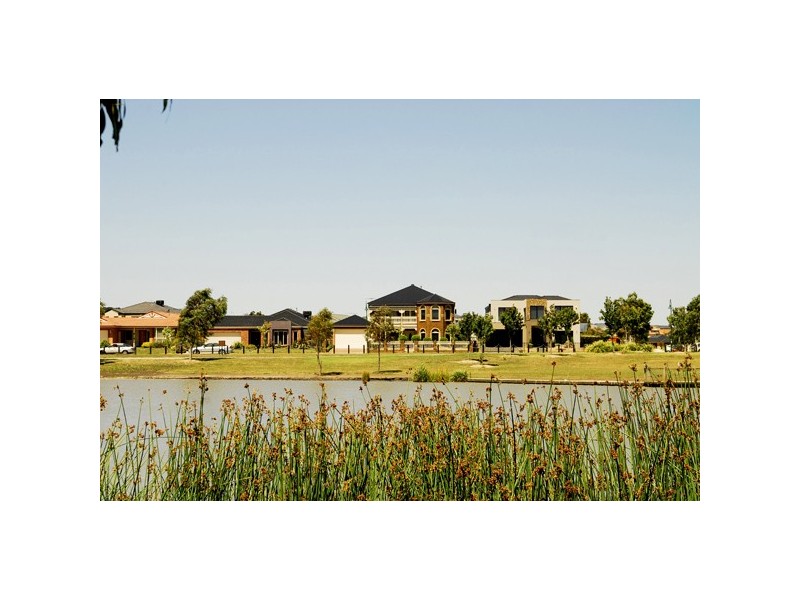 44 Moondarra Drive, Berwick VIC 3806