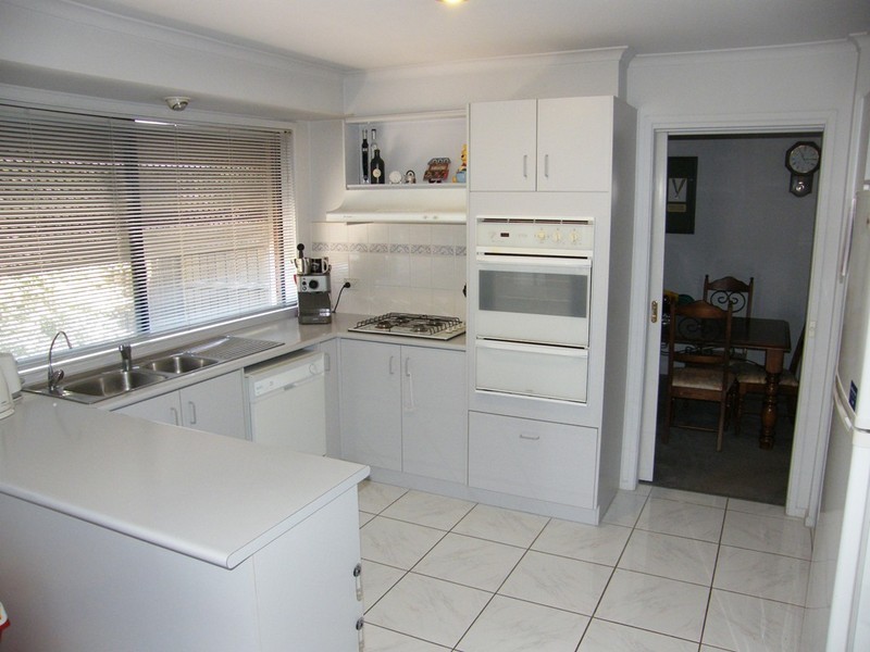 64 Strathaird Drive, Narre Warren South VIC 3805