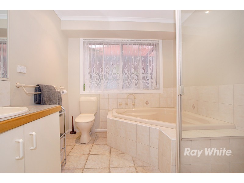 17 Balanka Court, Berwick VIC 3806